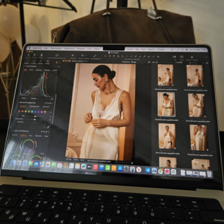 [Евгения Макаренко] Новогодний марафон Под брызги шампанского (2025) [proshitye]