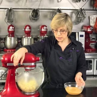[Мария Селянина] Кондитерский клуб Pastry Club (Август 2026) Четыре миндальных пирога [Pastry Club]