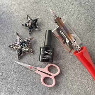 [Оксана Дивакова] Обработка края броши с помощью паяльника и УФ-лампы (2024) [Broshka]